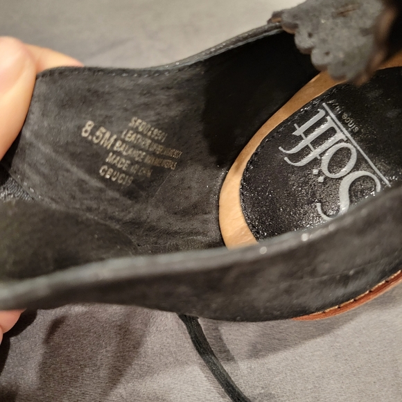 Sofft Leather Peep Toe Ankle Bootie Heel Size 8.5 - Picture 9 of 10